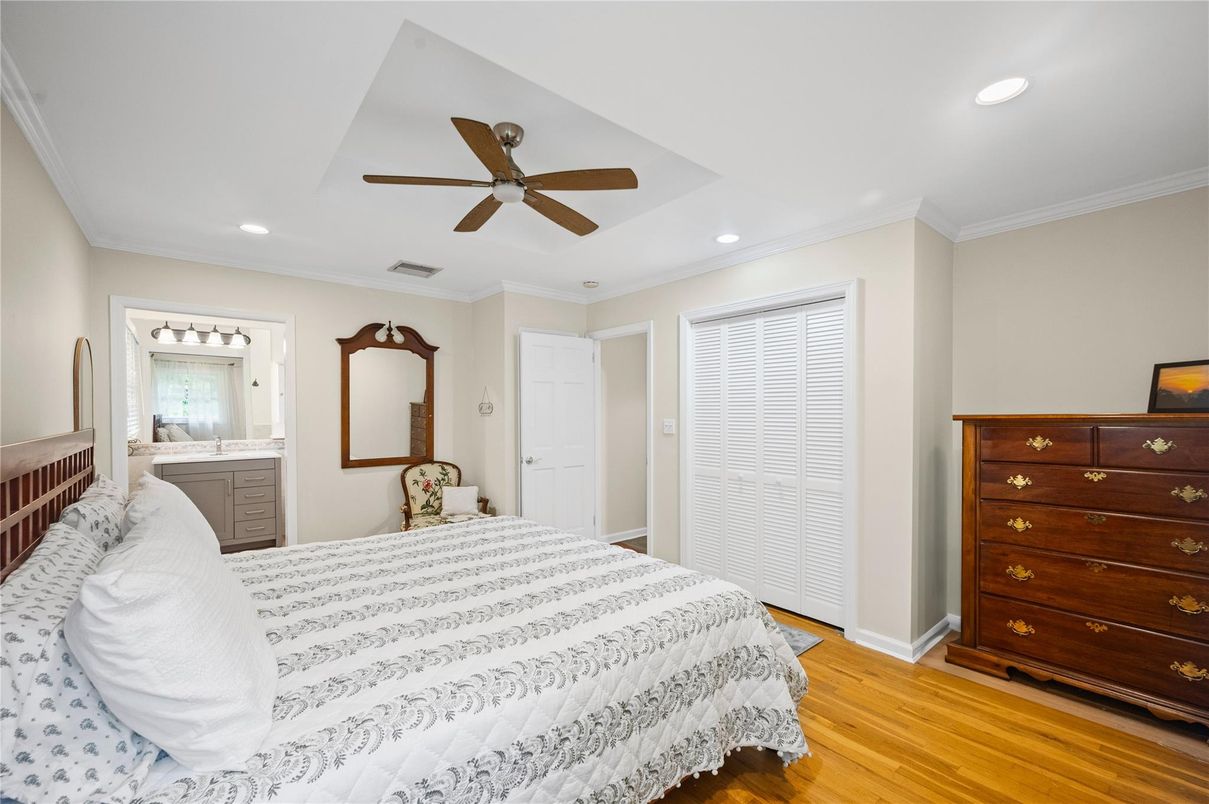 Bedroom, Interior, Recessed Lighting, Wood Texture Flooring