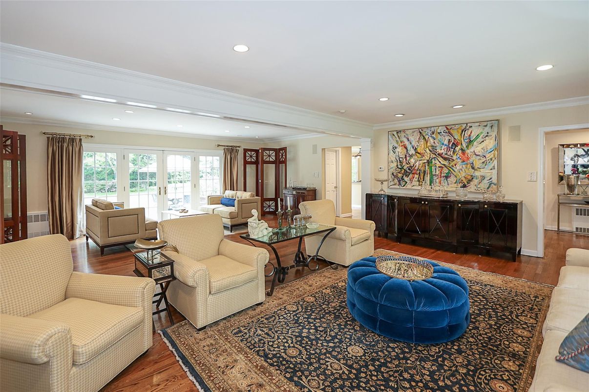 Home Office, Interior, Living room, Recessed Lighting, Wood Texture Flooring