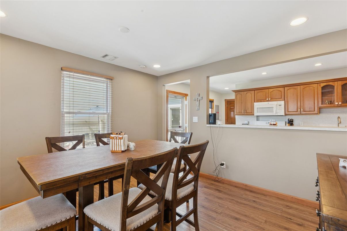 Dining room, Interior, Kitchen, Recessed Lighting, Wood Texture Flooring