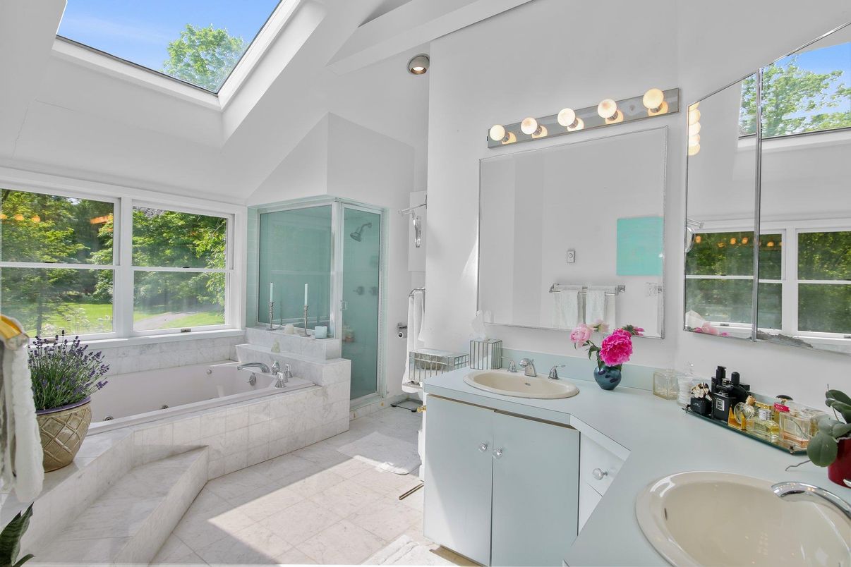 Bathroom, Dual Sink Vanities, Glass Shower, Interior