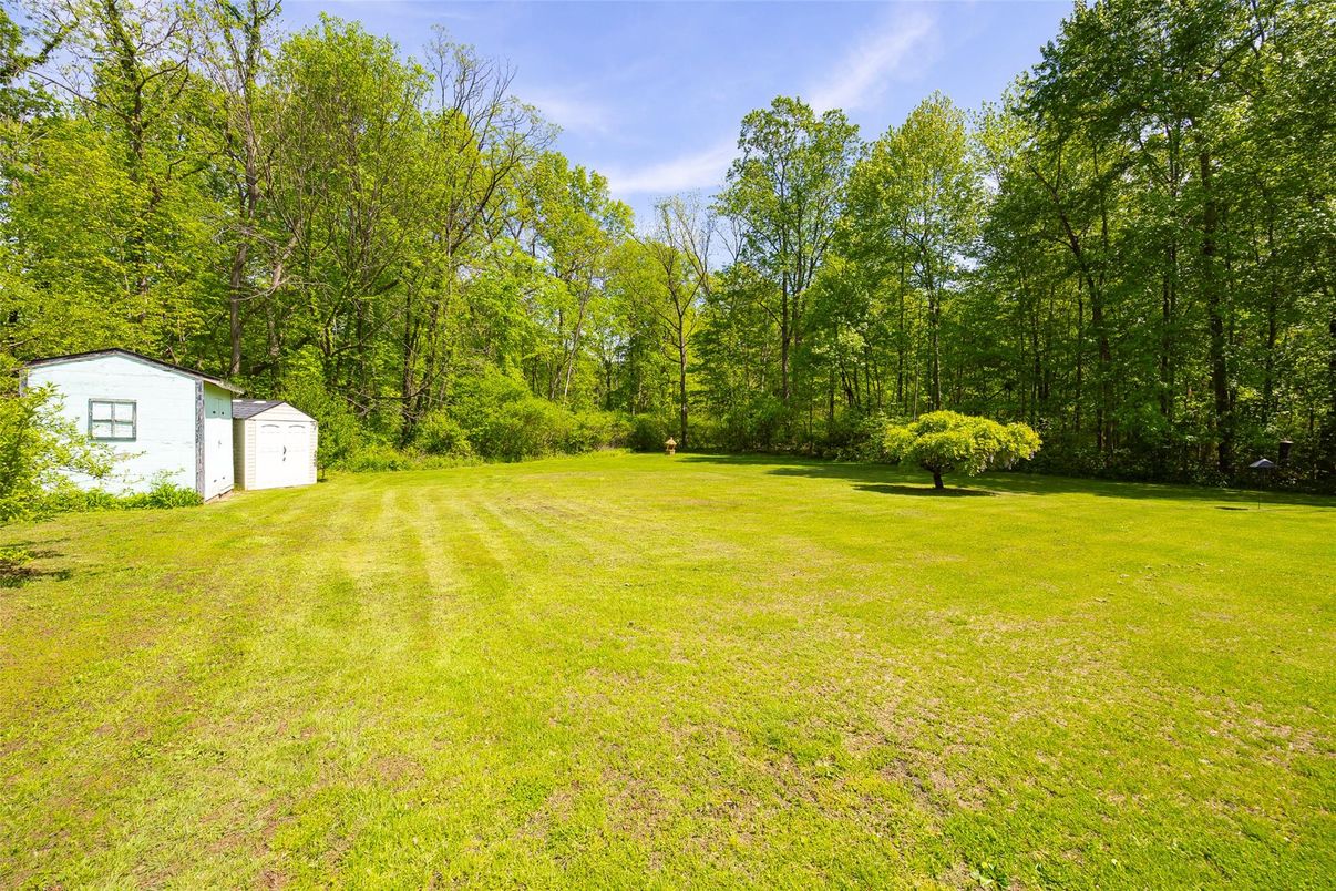 Backyard, Detached Garage, Exterior