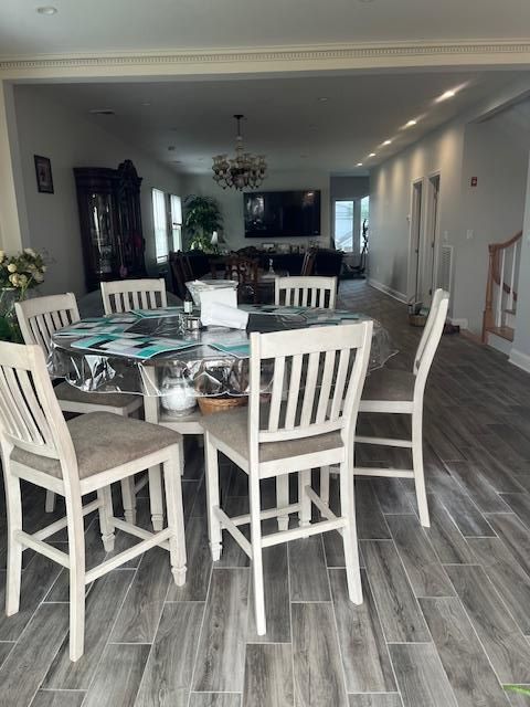 Chandelier, Dining room, Interior, Living room, Recessed Lighting, Wood Texture Flooring