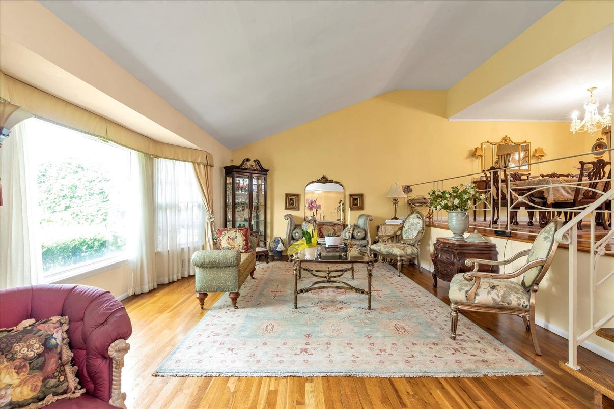Chandelier, Interior, Living room, Wood Texture Flooring
