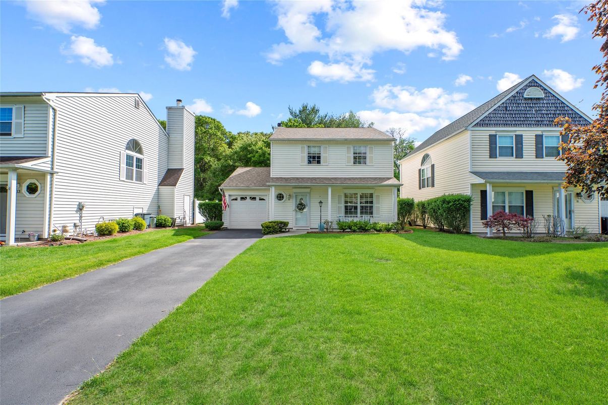 Attached, Backyard, Exterior, Facade, Farmhouse