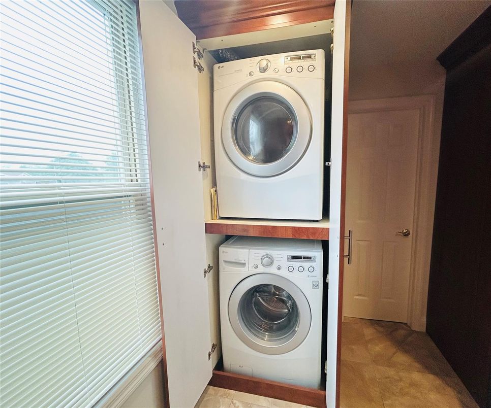 Interior, Utility Closets, Washer