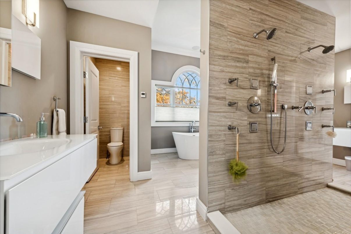 Bathroom, Dual Sink Vanities, Free Standing Baths, Glass Shower, Interior