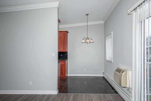 Chandelier, Empty room, Interior, Wood Texture Flooring
