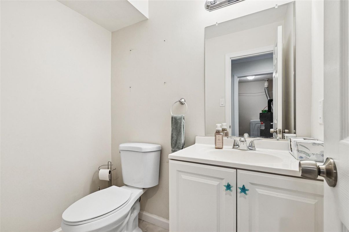 Bathroom, Interior