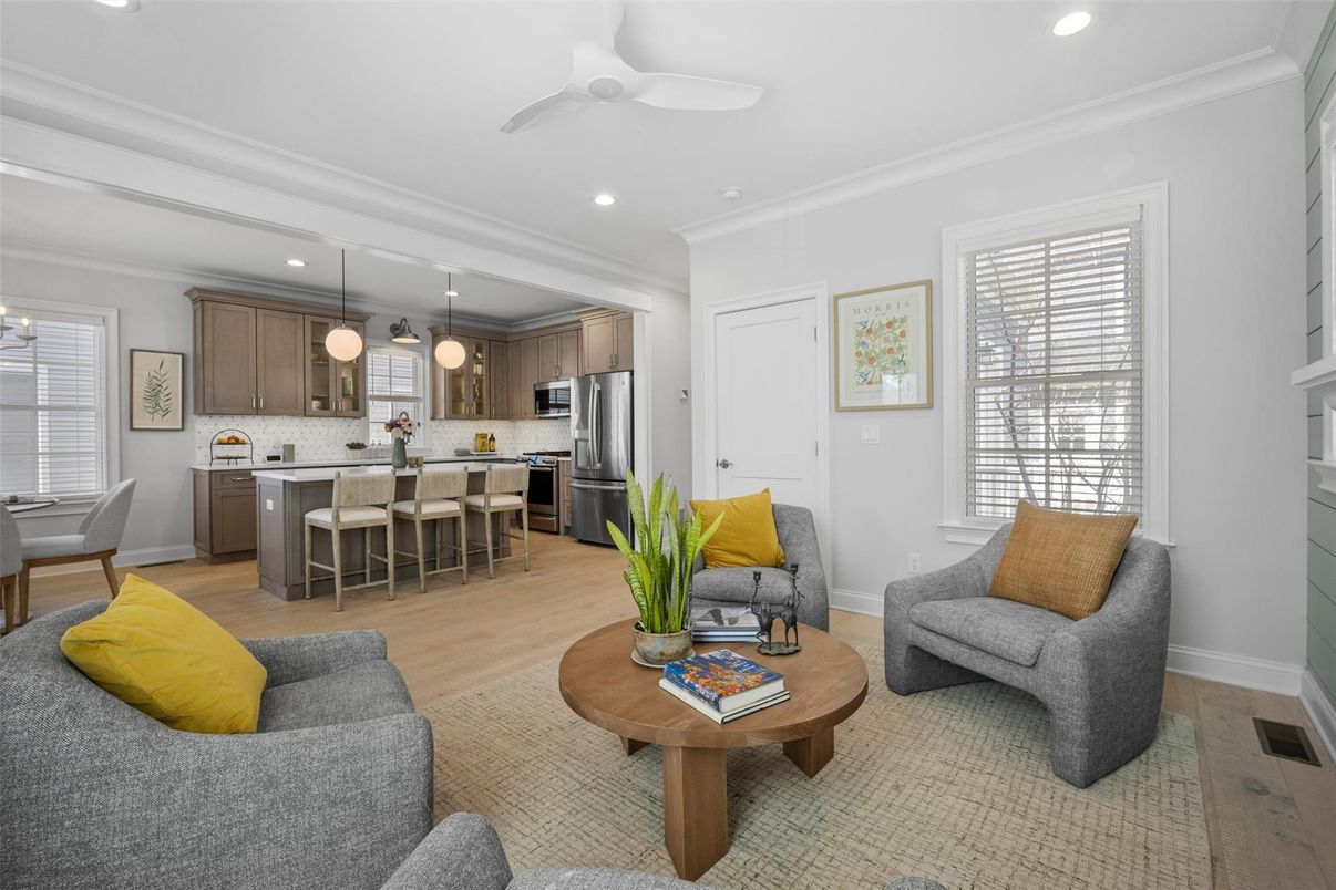 Interior, Kitchen, Living room, Pendant Lights, Recessed Lighting, Stainless Steel Appliances, Wood Texture Flooring