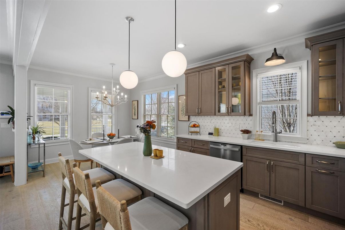 Dining room, Interior, Kitchen, Pendant Lights, Recessed Lighting, Stainless Steel Appliances, Wood Texture Flooring