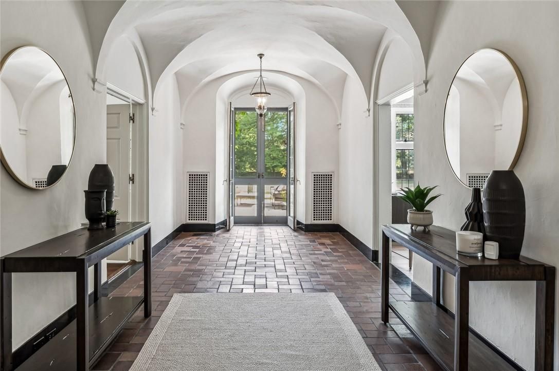 Interior, Pendant Lights
