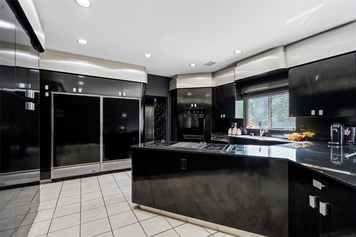 Interior, Kitchen, Recessed Lighting