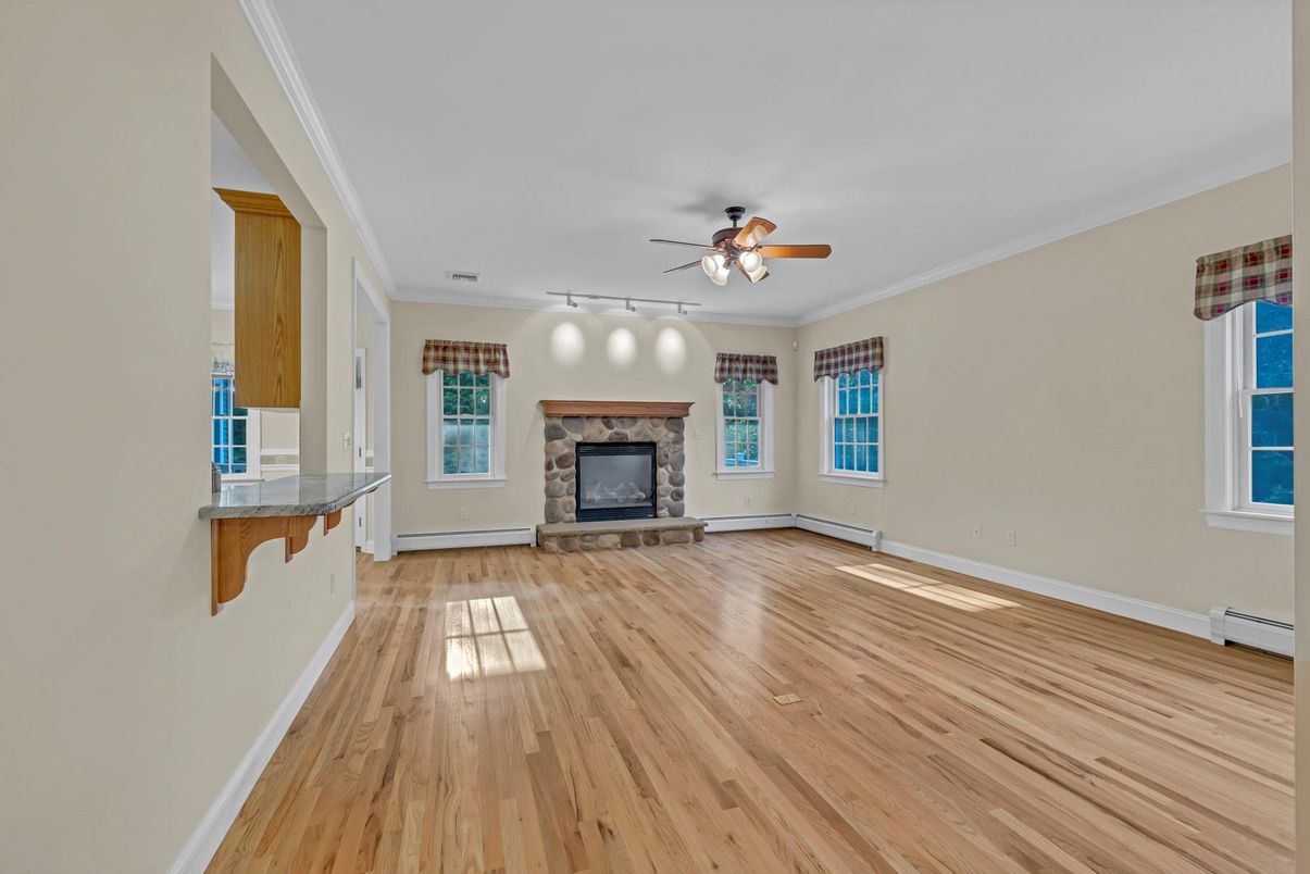 Empty room, Fireplace, Interior, Wood Texture Flooring