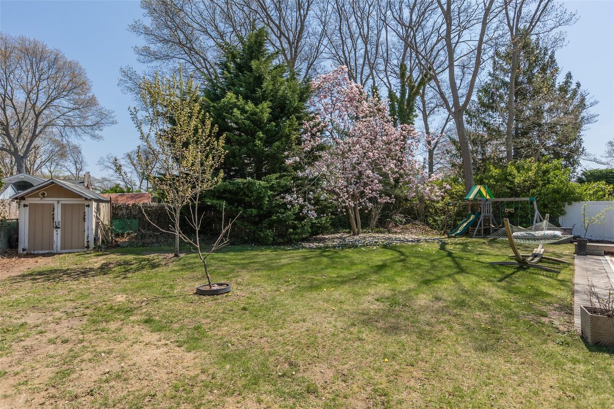 Backyard, Exterior, Playground