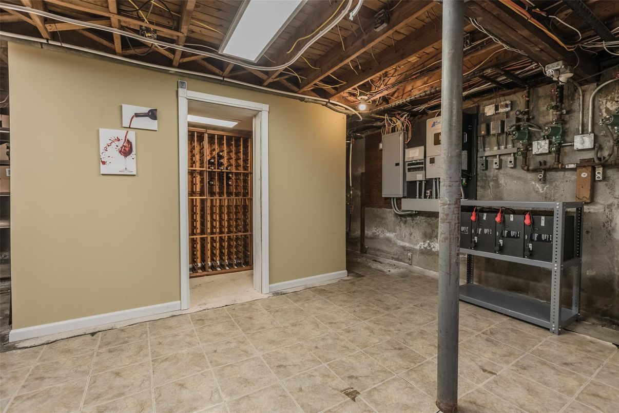 Interior, Wine Storage