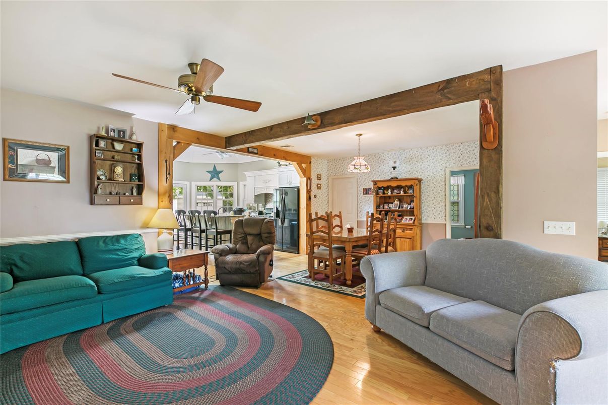 Chandelier, Dining room, Interior, Living room, Pendant Lights, Wooden Beams, Wood Texture Flooring