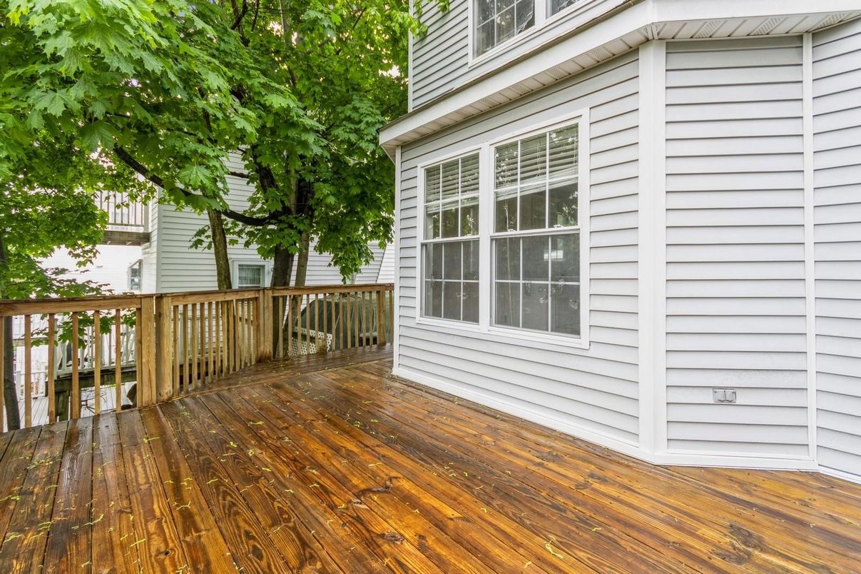 Exterior, Wood Texture Flooring
