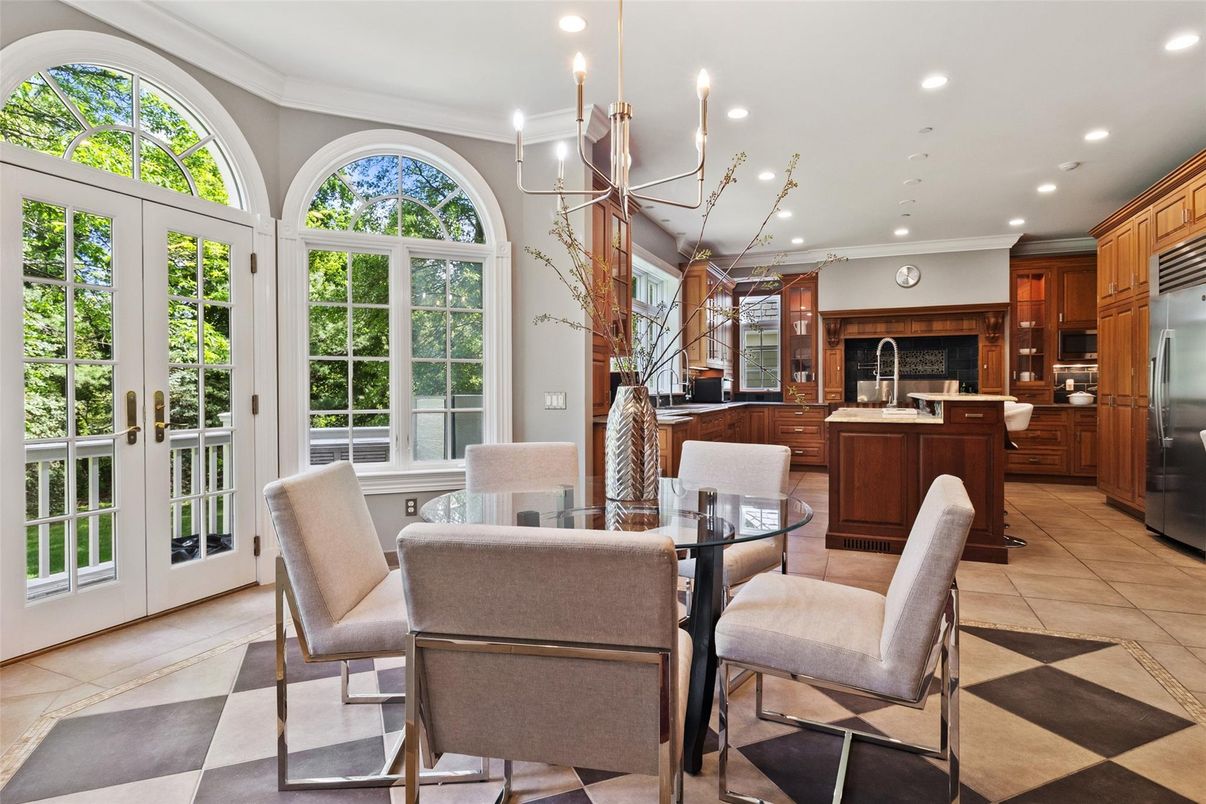 Dining room, Interior, Kitchen, Pendant Lights, Recessed Lighting