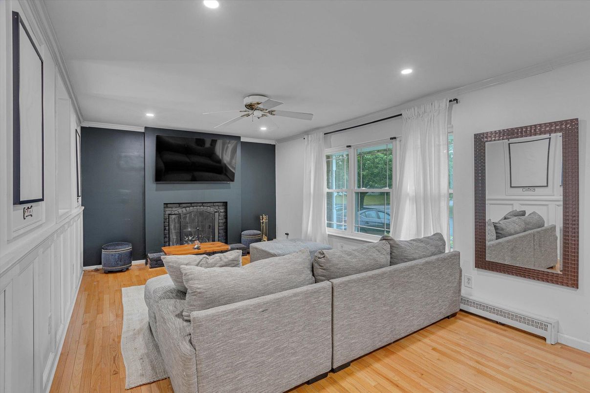 Fireplace, Interior, Living room, Recessed Lighting, Wood Texture Flooring