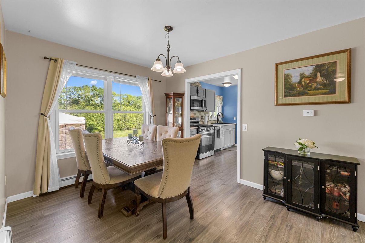 Chandelier, Dining room, Interior, Kitchen, Wood Texture Flooring