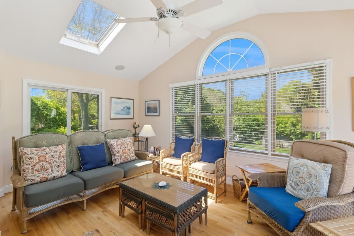 Interior, Living room, Sun Room, Wood Texture Flooring