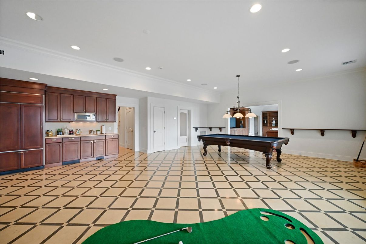 Billiard Table, Game Room, Interior, Pendant Lights, Recessed Lighting