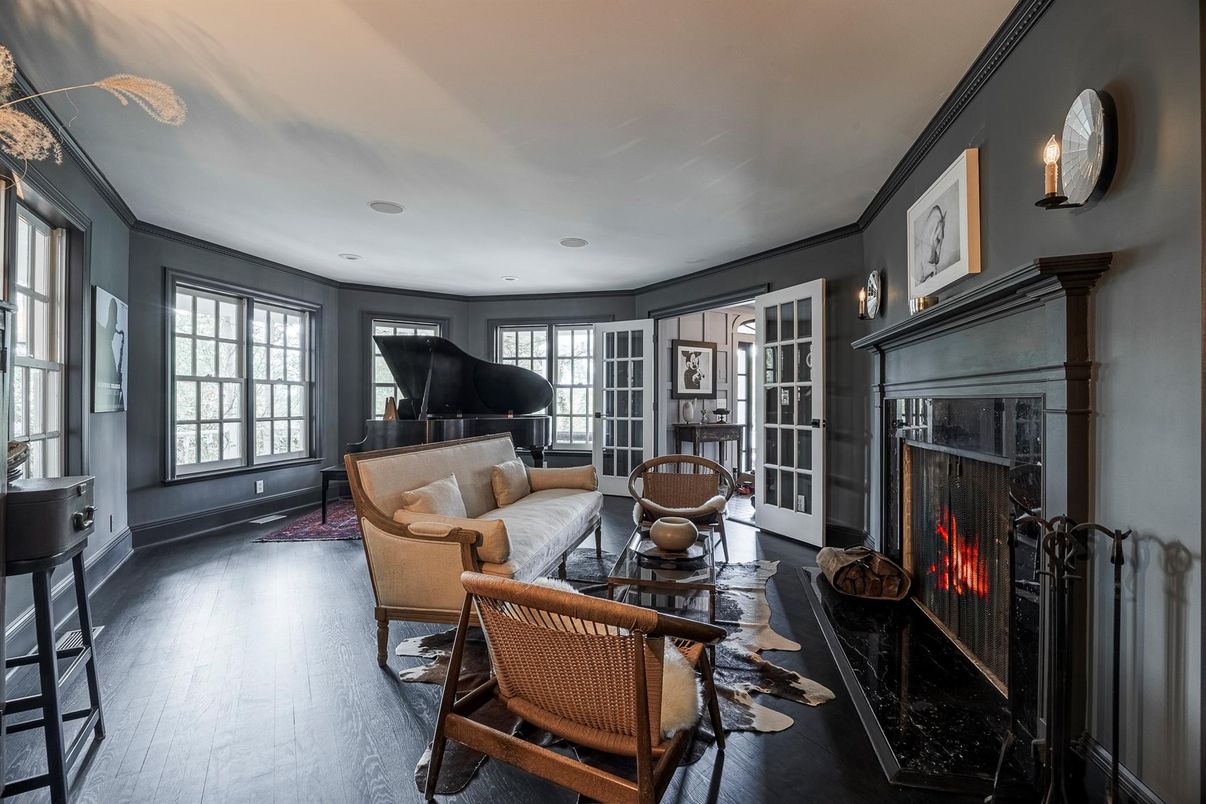 Fireplace, Interior, Living room, Piano, Recessed Lighting, Wood Texture Flooring