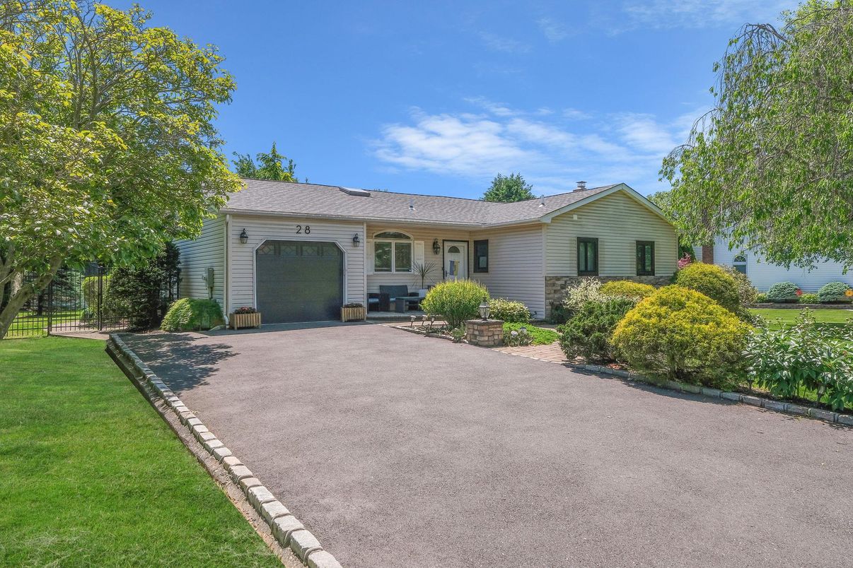 Attached, Backyard, Exterior, Facade, Ranch