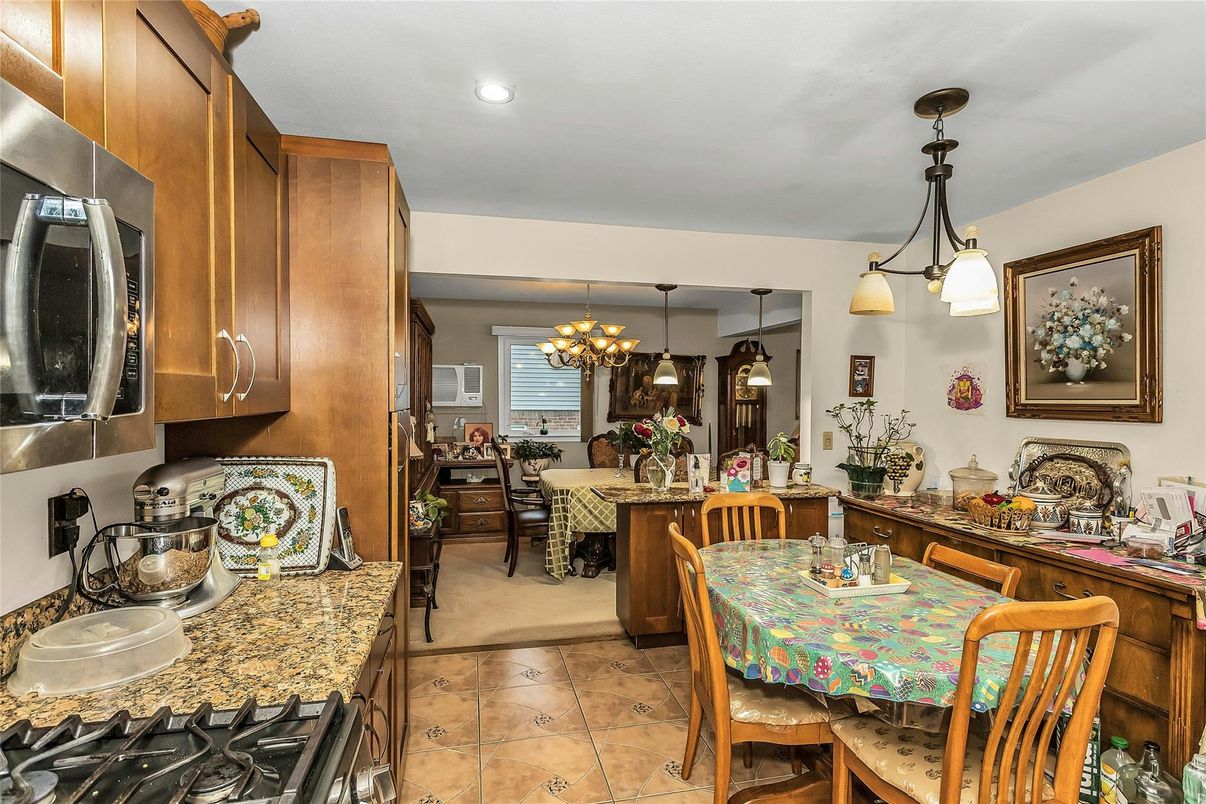 Chandelier, Dining room, Interior, Kitchen, Pendant Lights, Recessed Lighting
