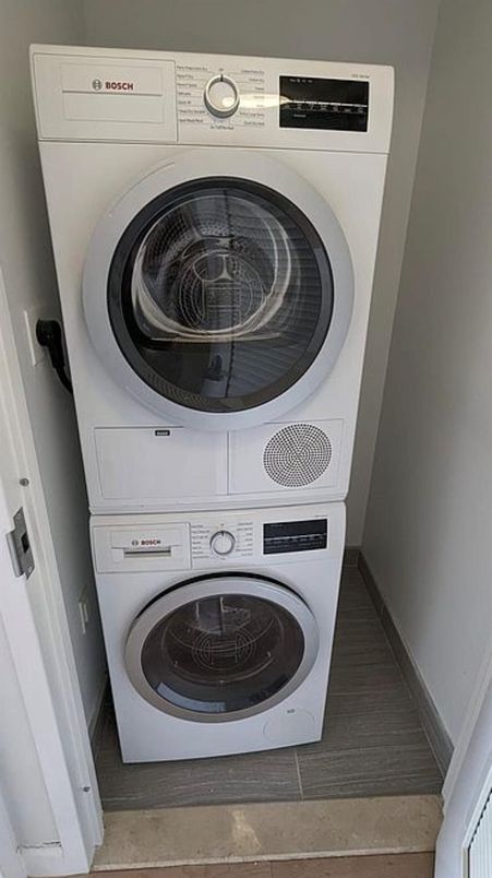 Interior, Utility Closets, Washer