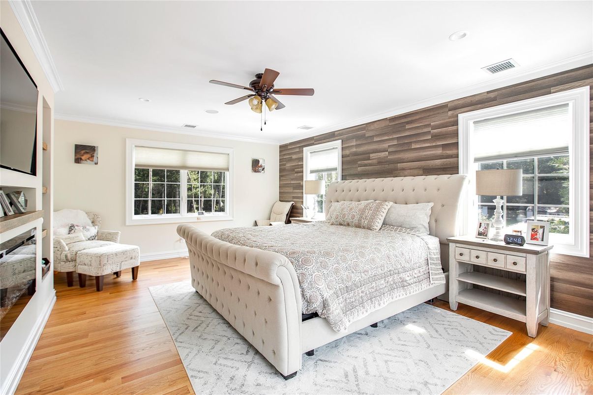 Bedroom, Interior, Recessed Lighting, Wood Texture Flooring, Wooden Walls