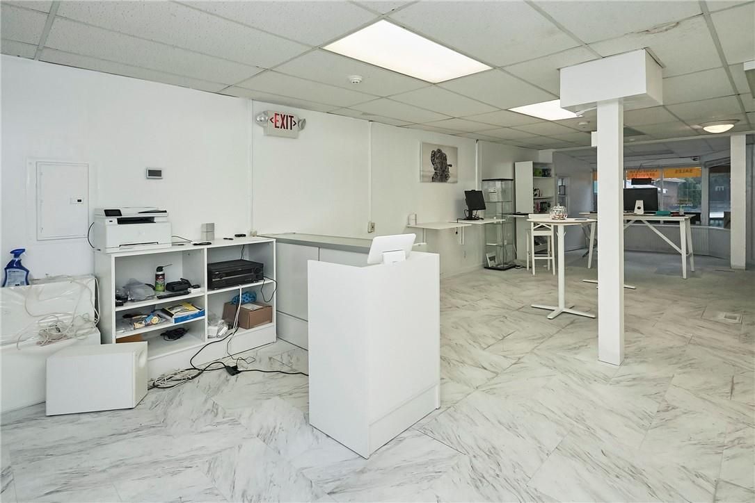Home Office, Interior, Kitchen, Marble, Recessed Lighting