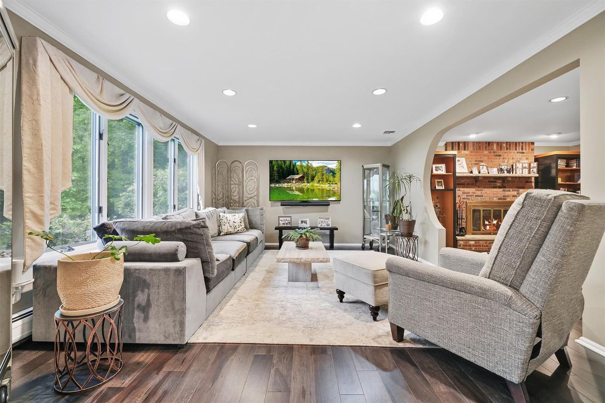 Fireplace, Interior, Living room, Recessed Lighting, Wood Texture Flooring, Wooden Walls