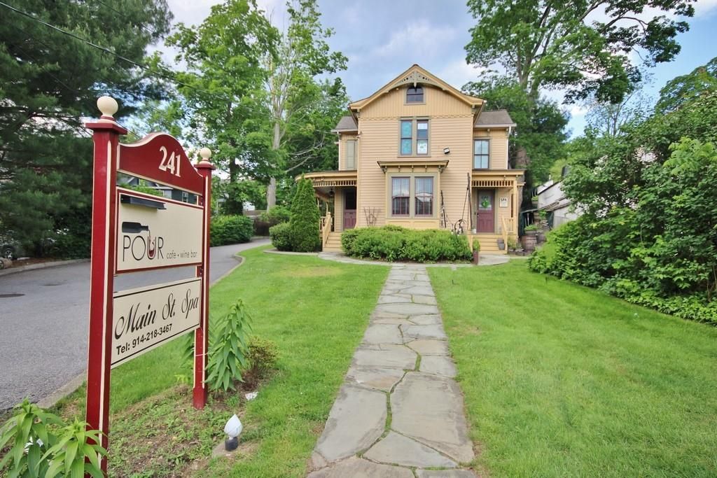 Backyard, Exterior, Facade, None