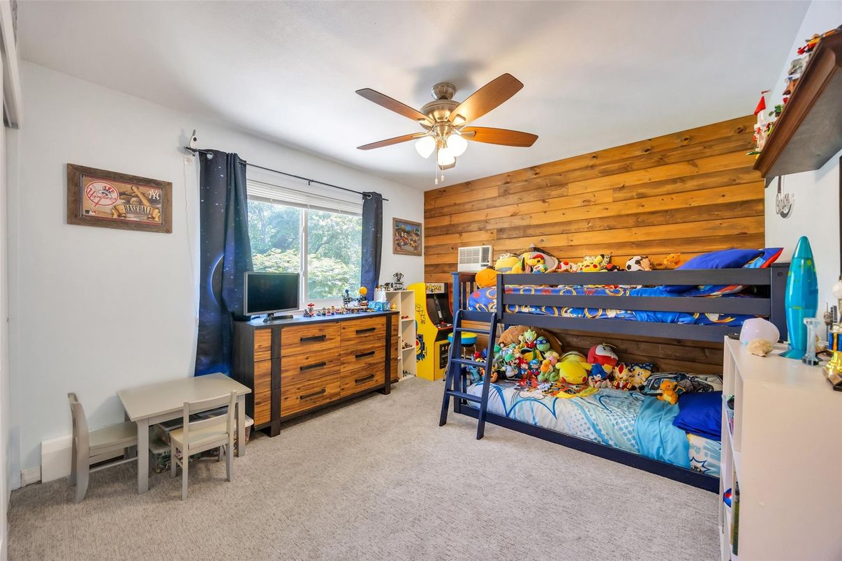Bedroom, Dining room, Interior, Wooden Walls