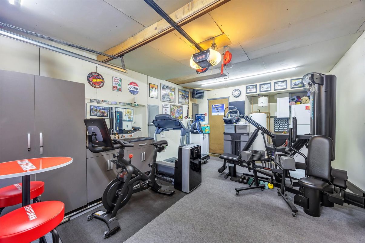 Fitness Equipment, Interior