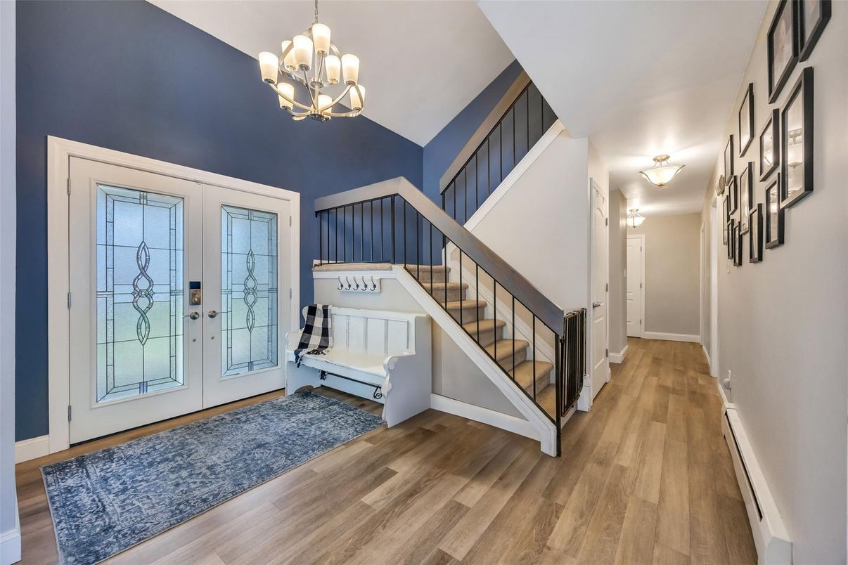 Chandelier, Interior, Wood Texture Flooring