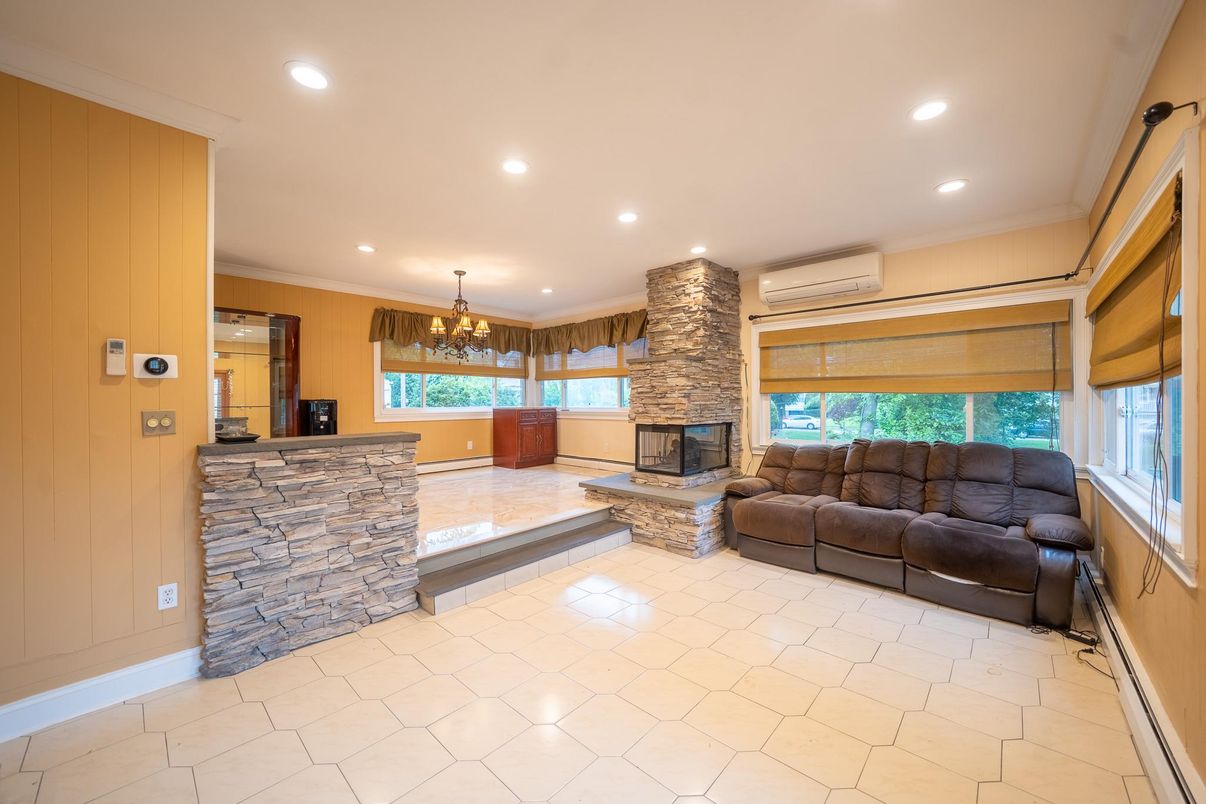 Chandelier, Fireplace, Interior, Living room, Recessed Lighting