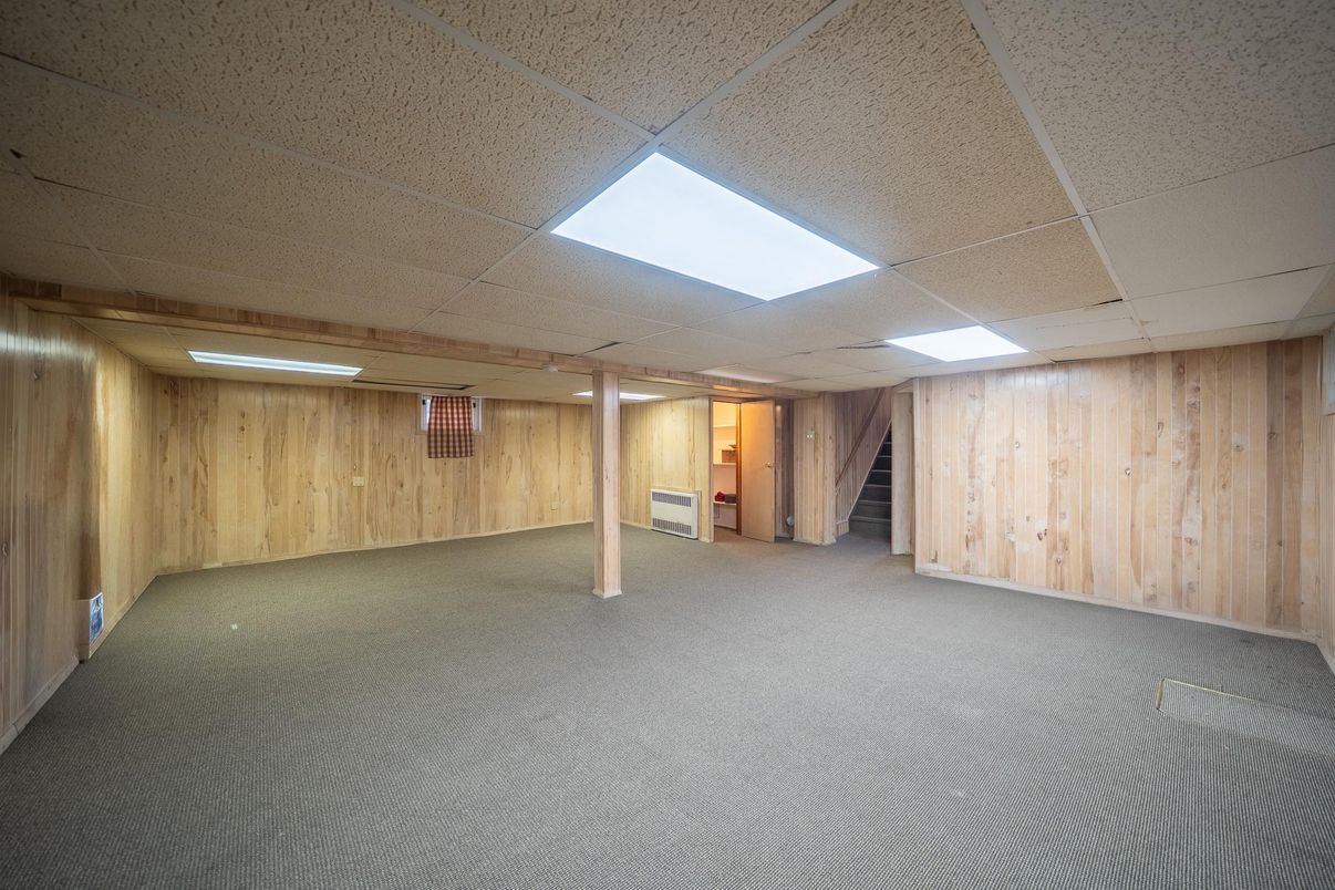 Empty room, Interior, Wooden Walls