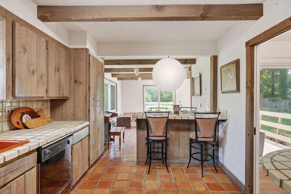 Interior, Wooden Beams
