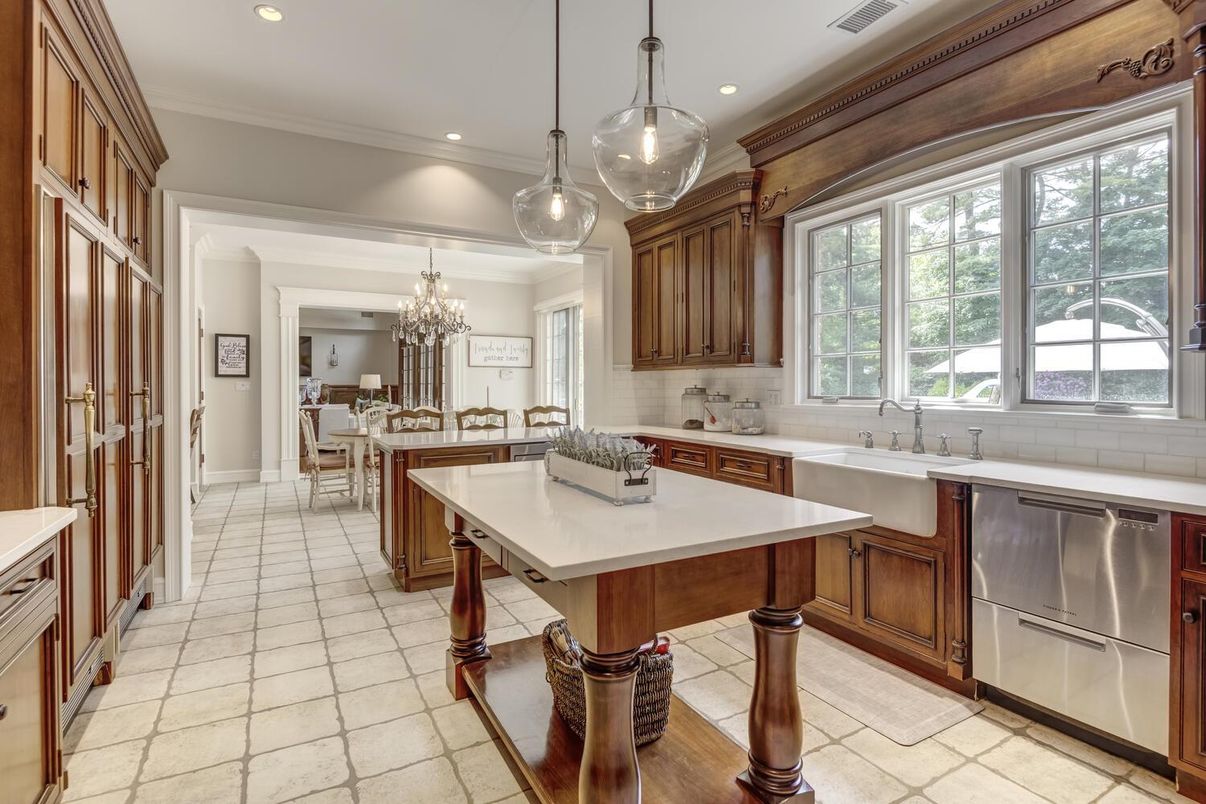 Chandelier, Dining room, Interior, Kitchen, Recessed Lighting