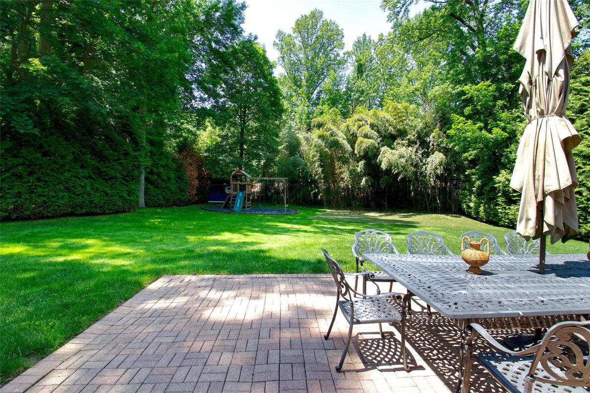 Backyard, Exterior, Playground