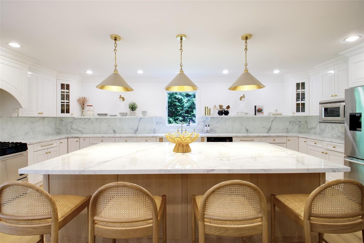 Interior, Kitchen, Marble Walls, Pendant Lights, Recessed Lighting, Stainless Steel Appliances