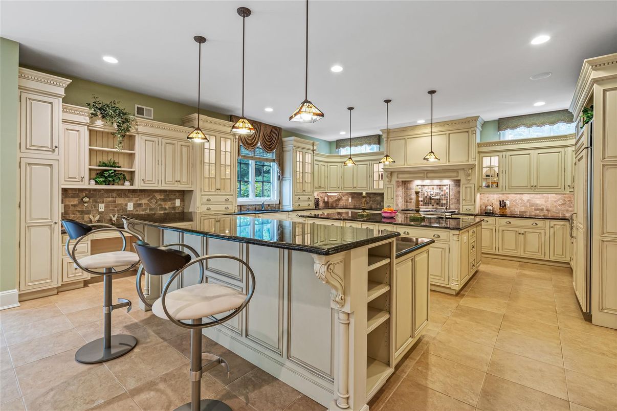 Interior, Kitchen, Pendant Lights, Recessed Lighting