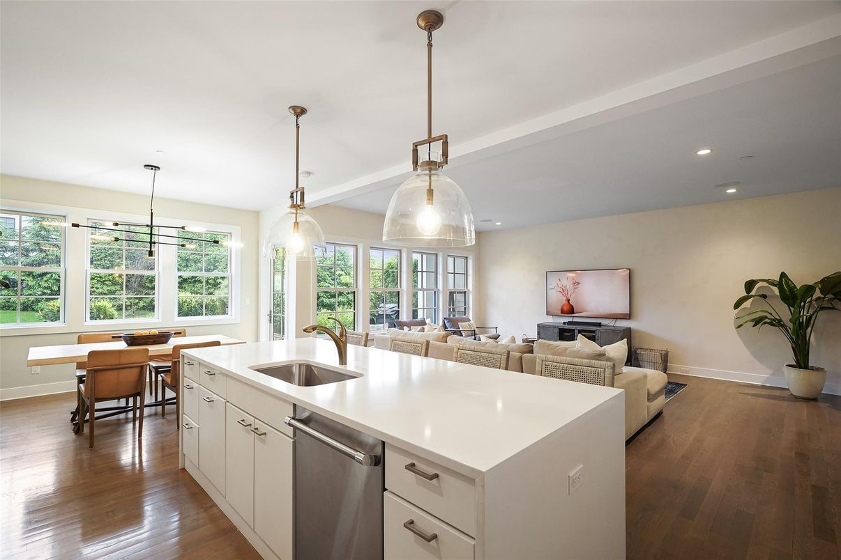 Dining room, Interior, Kitchen, Living room, Pendant Lights, Recessed Lighting, Wood Texture Flooring