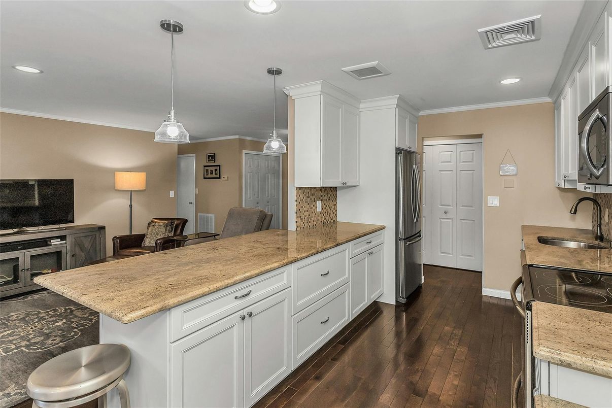 Interior, Kitchen, Pendant Lights, Recessed Lighting, Stainless Steel Appliances, Wood Texture Flooring