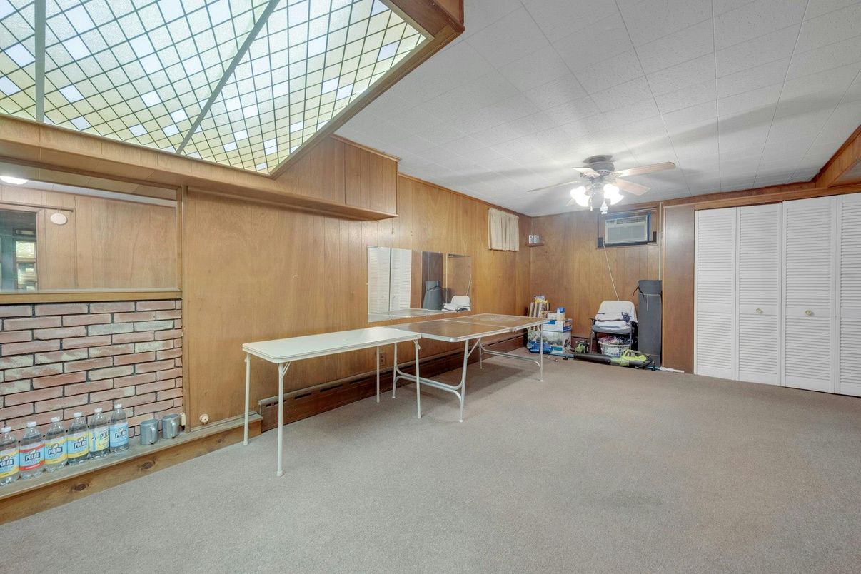 Interior, Wooden Walls