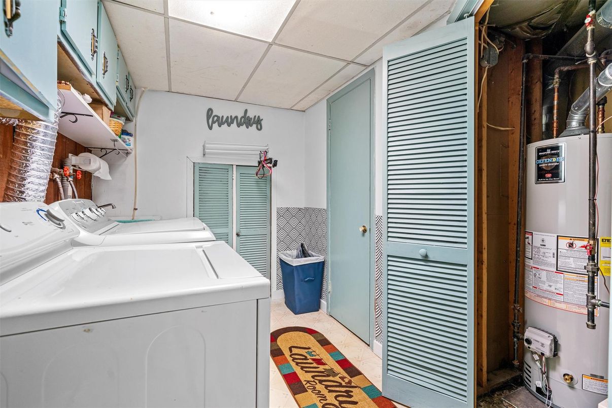 Interior, Utility Closets, Washer