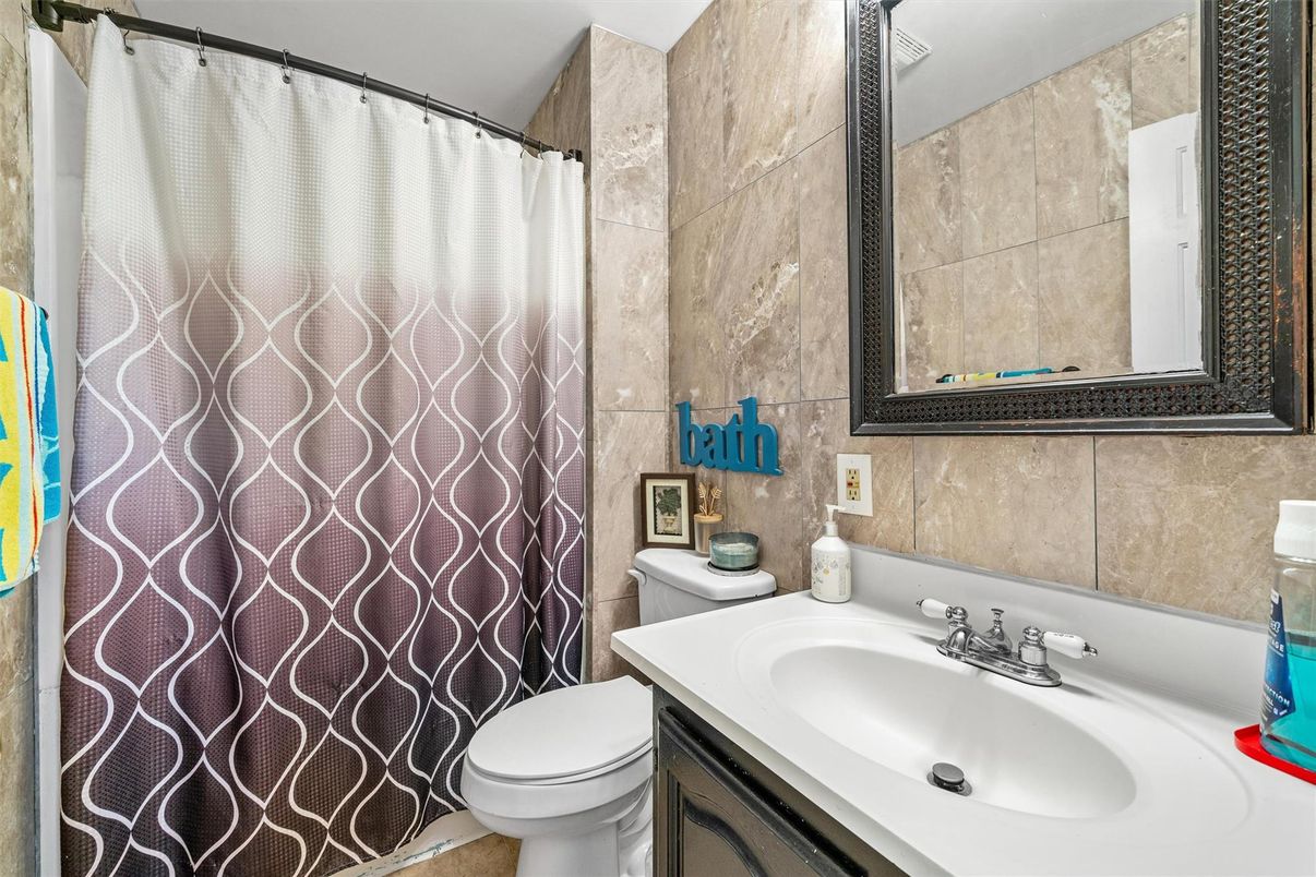 Bathroom, Interior
