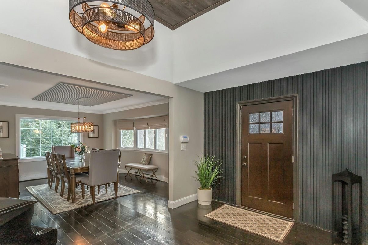 Chandelier, Dining room, Interior, Pendant Lights, Wood Texture Flooring